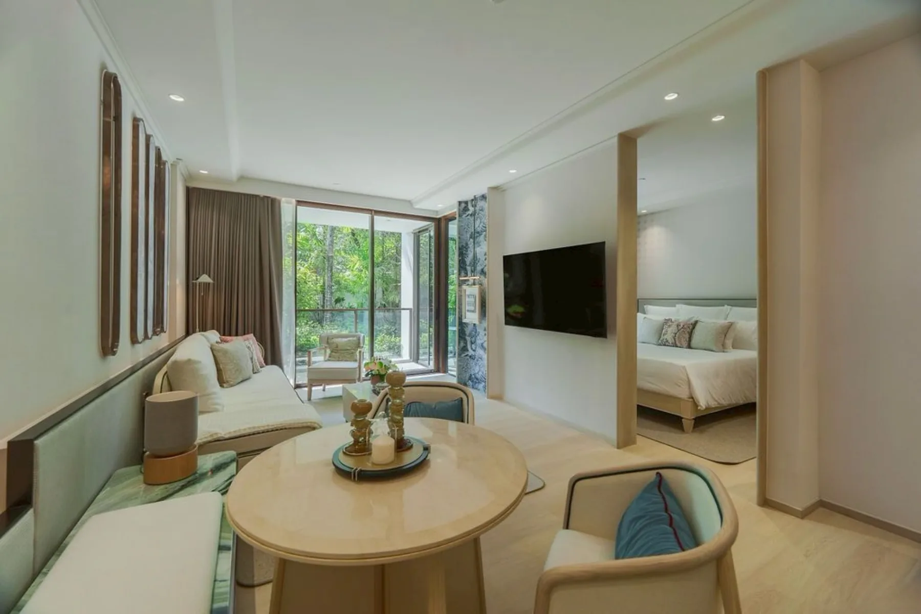 1-bedroom show suite, 67 m² — photographed on site · 12/12