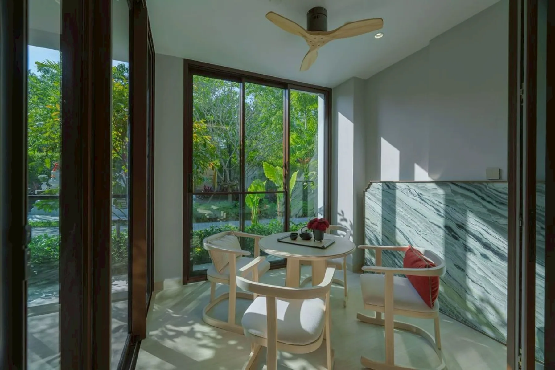 2-bedroom show suite, 100 m² — photographed on site · 13/13